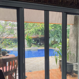 LIPAT DOOR