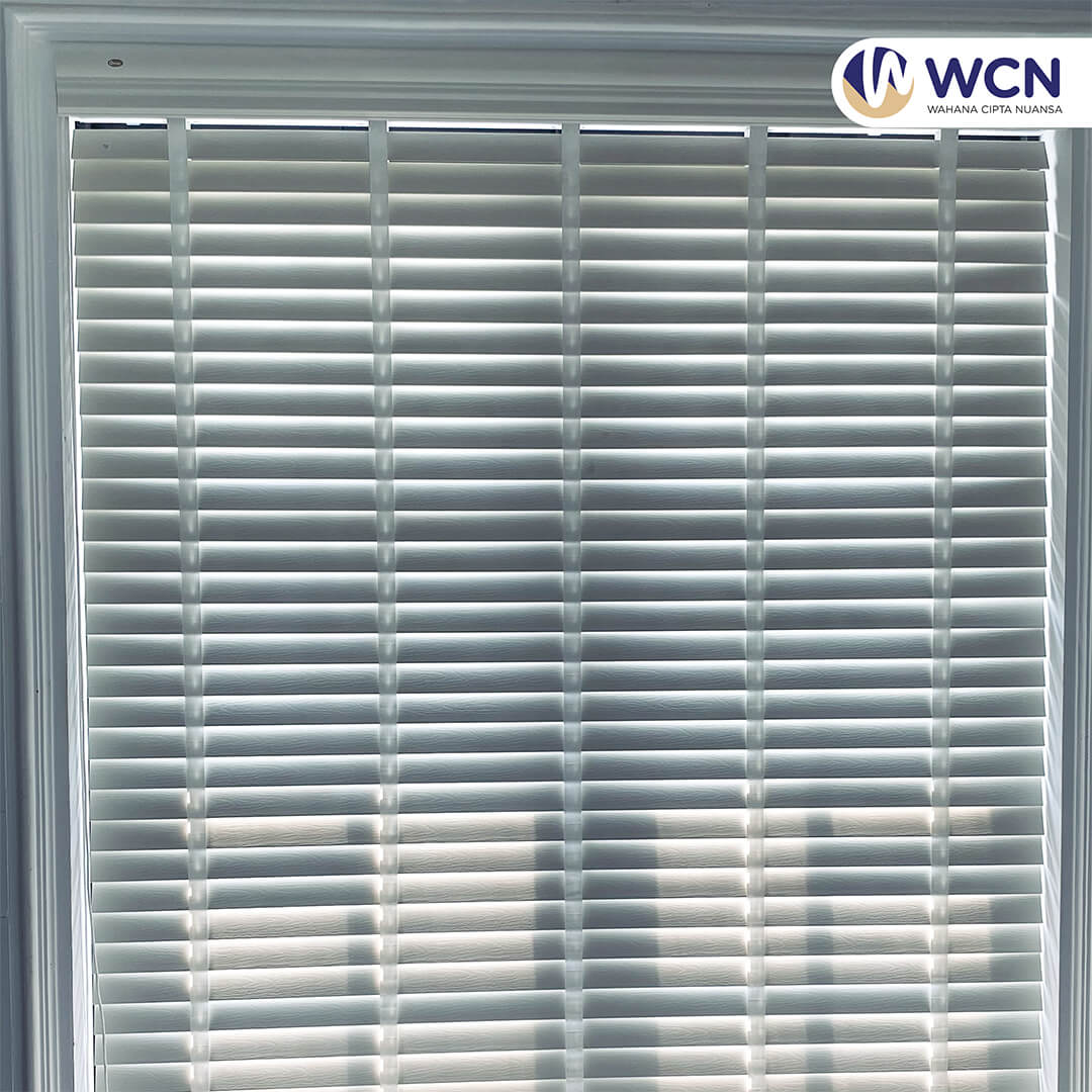 UV BLINDS WCN
