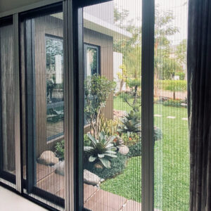LIPAT DOOR