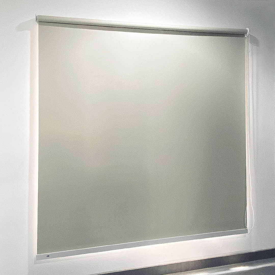 ROLLER BLINDS - PIK 2