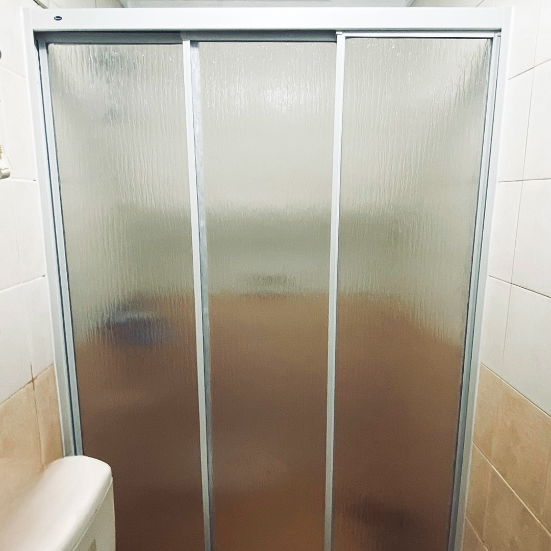 SHOWER SCREEN WCN