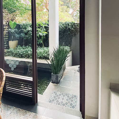 LIPAT-DOOR-BINTARO