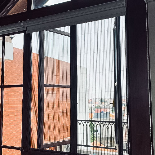 LIPAT-WINDOW-GRAND
