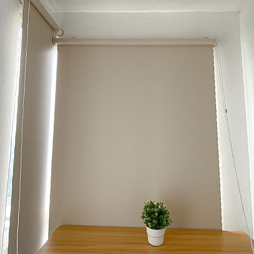 ROLLER-BLINDS-CINERE
