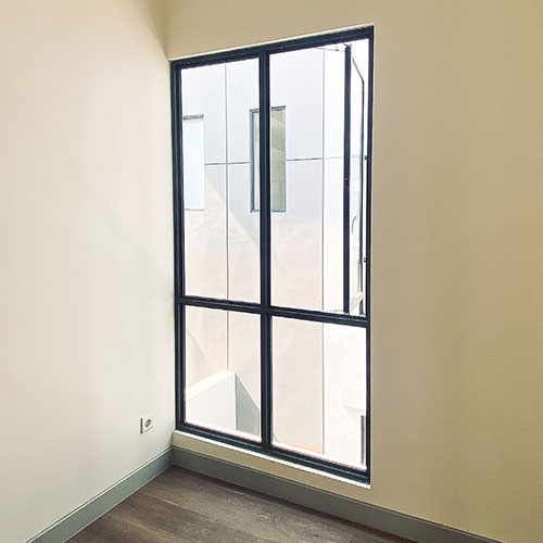 ROLLER-BLINDS-(K-ANAK)