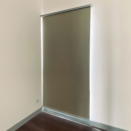 ROLLER-BLINDS-(K-ANAK)