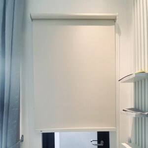 ROLLER-BLINDS-KAMAR-ANAK