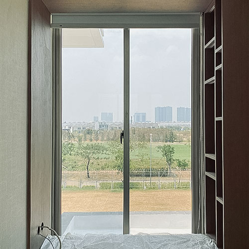 ROLLER-BLINDS-(KORIDOR)