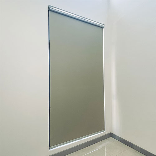 ROLLER-BLINDS-(LIVING)