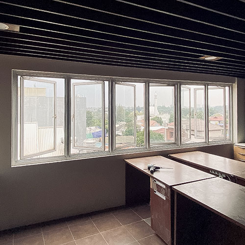 ROLLER-BLINDS-(LT-5)