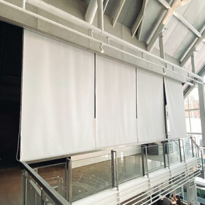 ROLLER-BLINDS-(PROYEKTOR)