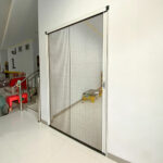 LIPAT-DOOR-CENGKARENG, pintu lipat
