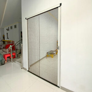 LIPAT-DOOR-CENGKARENG, pintu lipat