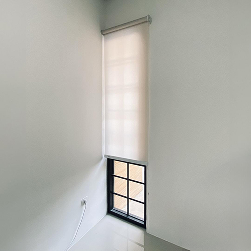 ROLLER-BLINDS-(KAMAR-LT-1