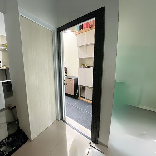 LIPAT-DOOR-SERPONG