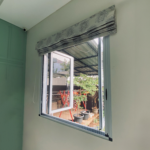 LIPAT-WINDOW-GRAND