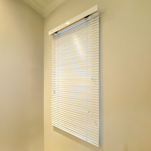 WOODEN BLINDS DAAN MOGOT JAKARTA BARAT