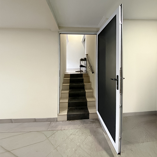 PINTU-BAJA-PURI-JAKARTA-BARAT