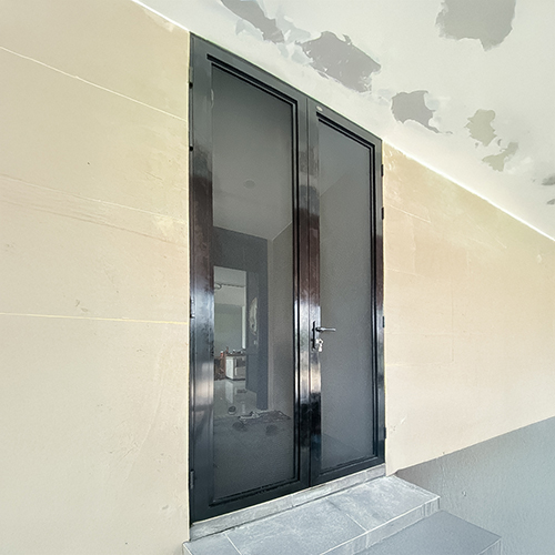 PINTU-BAJA-CAKUNG-JAKARTA-TIMUR