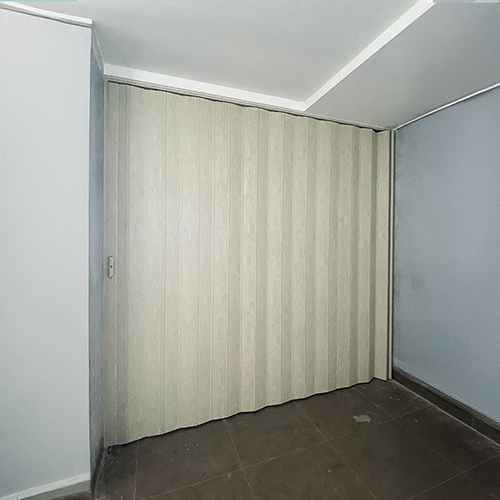 FOLDING-DOOR-PLUIT