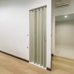 FOLDING-DOOR-KELAPA-GADING Jakarta Utara