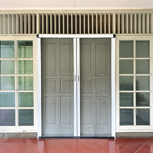 LIPAT-DOOR-PURI