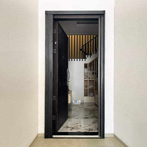 LIPAT-DOOR-KOSAMBI