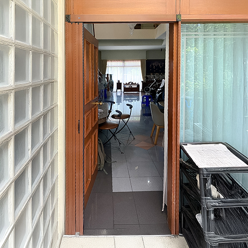 ONNA Gading Serpong PINTU KASA NYAMUK / Lipat Door
