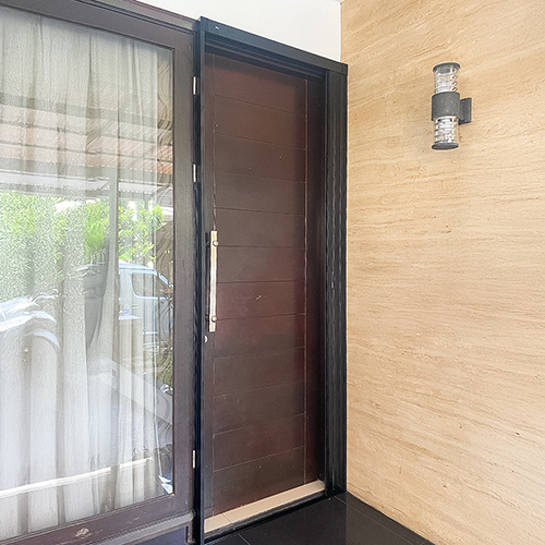 LIPAT-DOOR-CIPUTAT