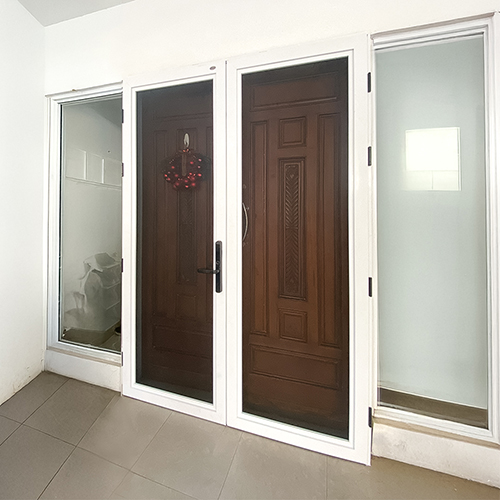 PINTU BAJA SMARTLOCK Onna Fatmawati
