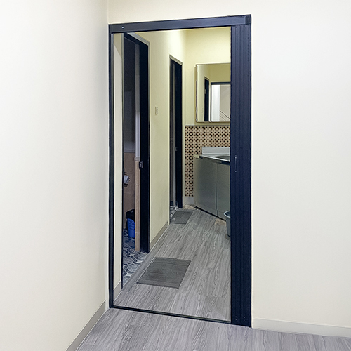 LIPAT-DOOR