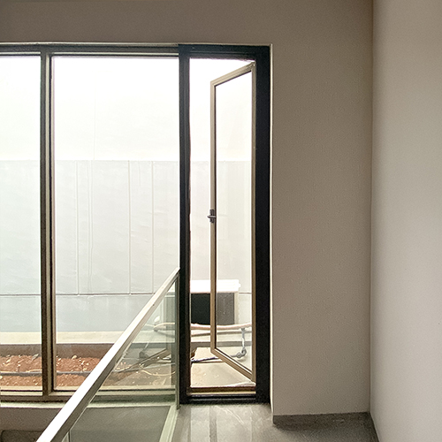 LIPAT-WINDOW-GRAND