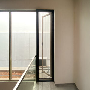 LIPAT-WINDOW-GRAND