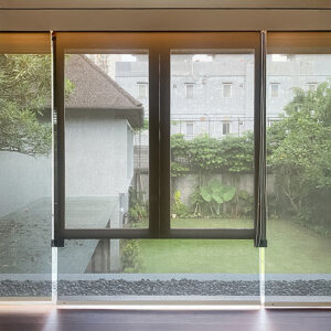 ROLLER-BLINDS-SOLAR-SCREEN-CILANDAK
