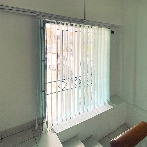Vertical Blinds Onna Cikarang