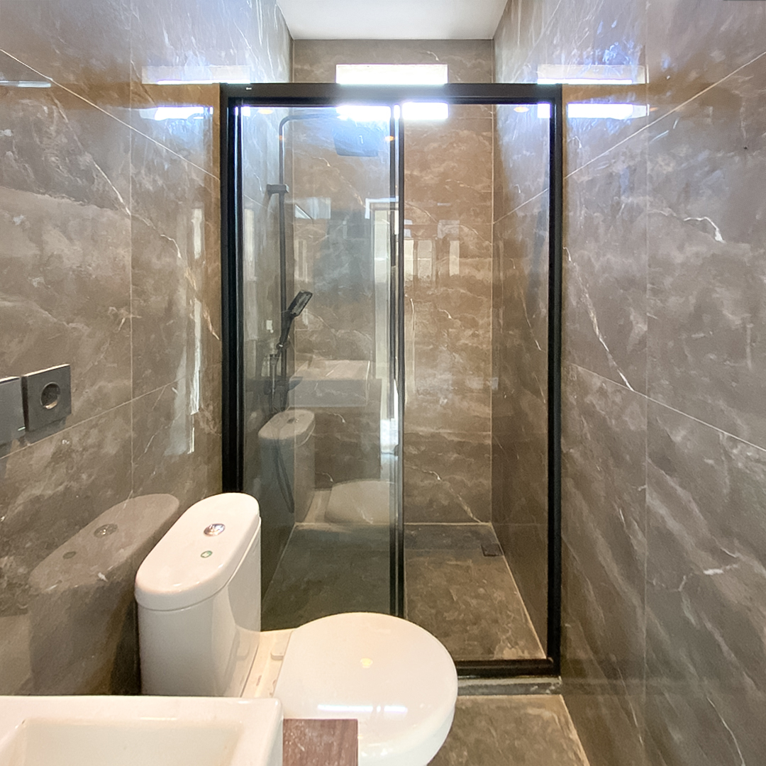 766-SHOWER-SCREEN-SERPONG-060825-TERBUKA