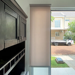 ROLLER-BLINDS-DIMOUT-SERPONG
