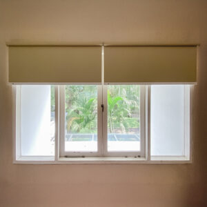 ROLLER-BLINDS-BLACKOUT-SERPONG