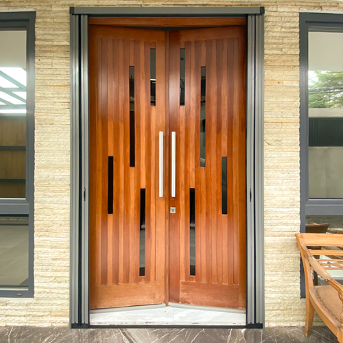 LIPAT-DOOR-KAPUK