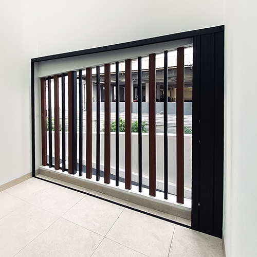 LIPAT-DOOR