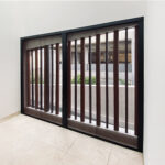 LIPAT-DOOR