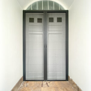 LIPAT-DOOR-PIK