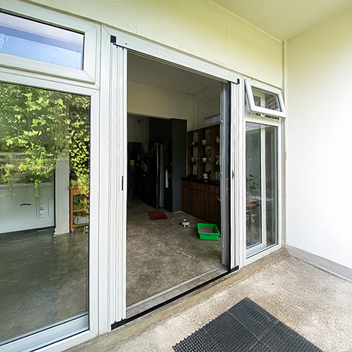 LIPAT-DOOR-CIPAYUNG