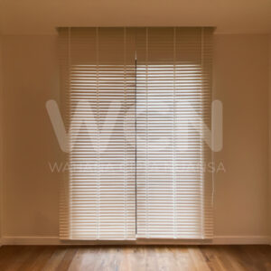 WOODEN-BLINDS-LEBAK-BULUS