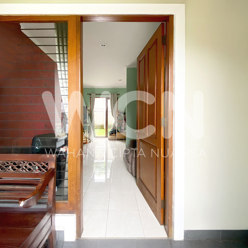 LIPAT-DOOR-BSD