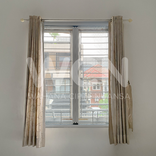 LIPAT-WINDOW-GRAND-KELAPA-GADING