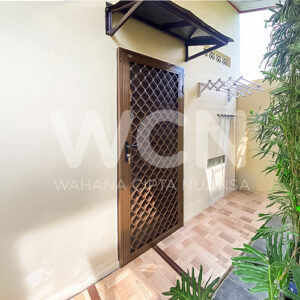 Pintu Exona Onna Cibinong, Bogor
