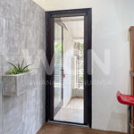 LIPAT-DOOR-KARANG-TENGAH