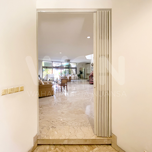 Folding-Door Onna Jakarta Selatan