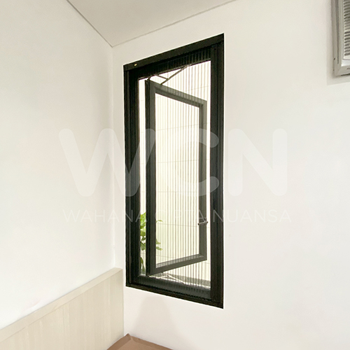 Onna-Roller Blind